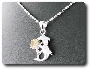 6 mm Orange Sapphire Pendant