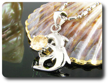 6 mm Orange Sapphire Pendant