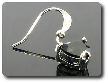 BOUCLES D'OREILLE SAPHIR NOIR