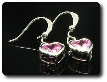 BOUCLES D'OREILLE SAPHIR ROSE