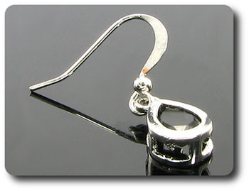 BOUCLES D'OREILLE SAPHIR NOIR