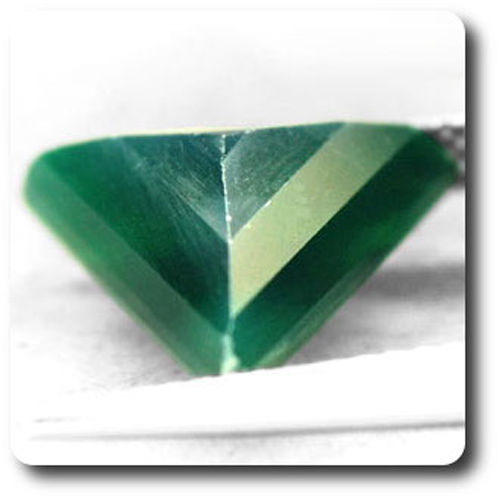 3.45 CT. GREEN AGATE . VVS1