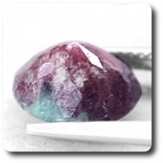 3.96 cts  RUBIS ZOISITE ANYOLITE