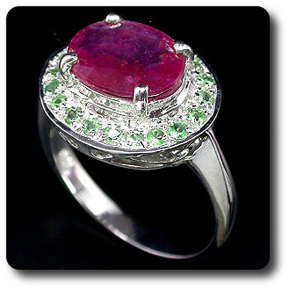 RUBY & TSAVORITE GARNET RING