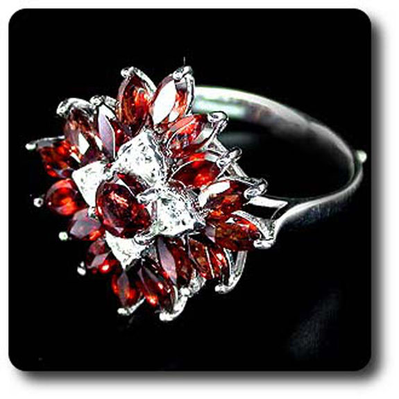 GARNET RING