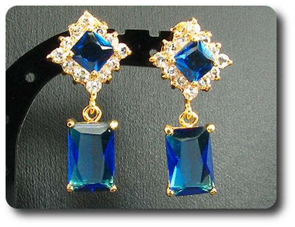 12x28~8mm Blue Sapphire Necklace Earrings Set