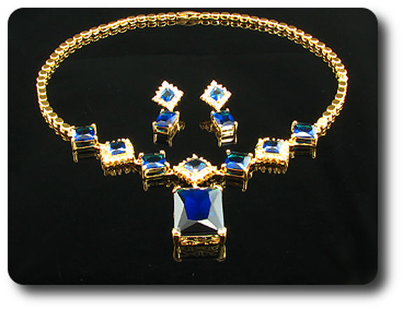 12x28~8mm Blue Sapphire Necklace Earrings Set