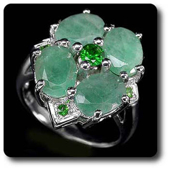 EMERALD & TSAVORITE GARNET RING