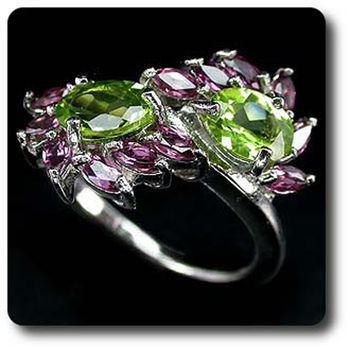 PERIDOT & RHODOLITE GARNET RING