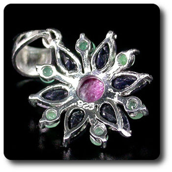 PENDENTIF EMERAUDE RUBIS SAPHIR