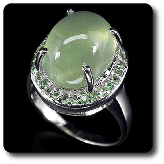 PREHNITE & TSAVORITE GARNET RING