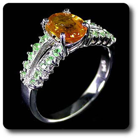 YELLOW SAPPHIRE-GREEN TSAVORITE GARNET  RING