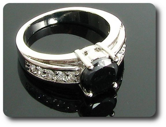 BAGUE SAPHIR NOIR