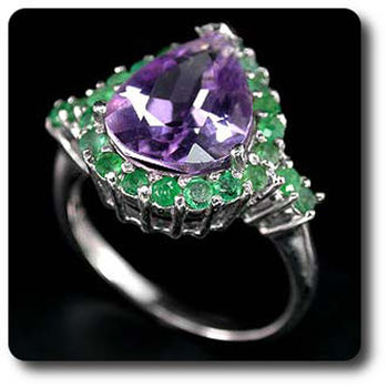 AMETHYST  & EMERALD RING