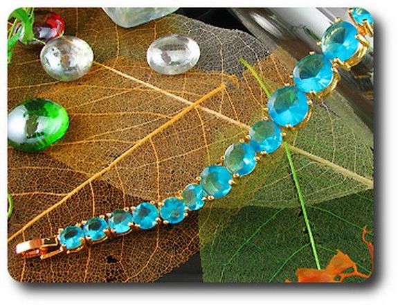 21x10-5mm Blue  Topaz Bracelet