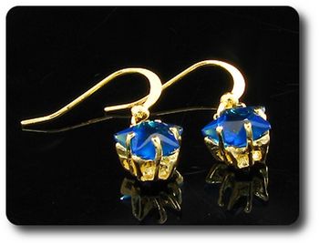 BOUCLES D'OREILLE SAPHIR BLEU
