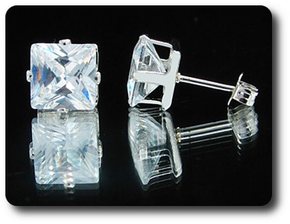 BOUCLES D'OREILLE DIAMANT CZ
