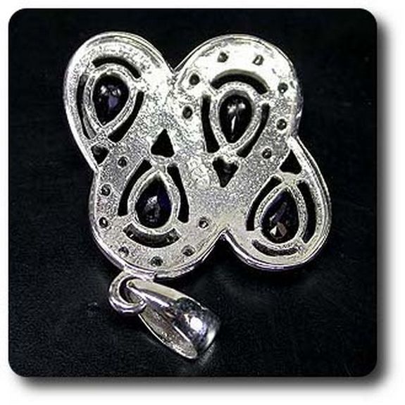 PENDENTIF IOLITE & TOPAZE BLANCHE