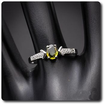 YELLOW SAPPHIRE RING