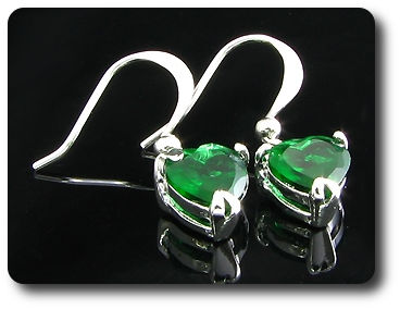 Boucles d'oreille Emeraude de synthèse