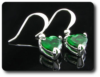 Boucles d'oreille Emeraude de synthèse