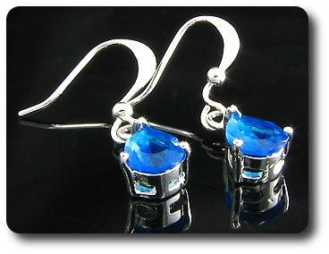 BOUCLES D'OREILLE SAPHIR