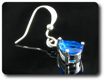 BOUCLES D'OREILLE SAPHIR