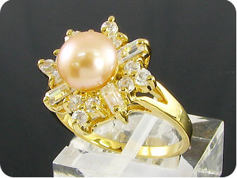 8mm Creamy Pearl Ring