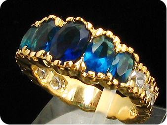 7~5mmx5 Royal Blue Sapphire Oval Gold Ring