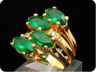 4x10mm Green Emerald Ring