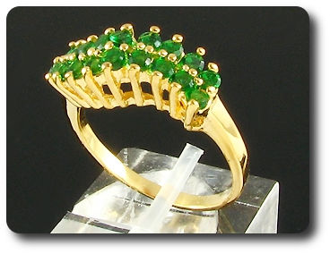 18 x 2mm Green Emerald Round Cut Gold Ring