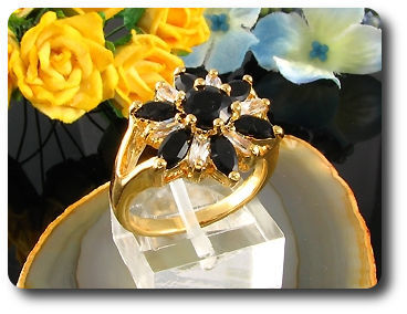7 x 6mm Black Sapphires Round Cut Gold Ring