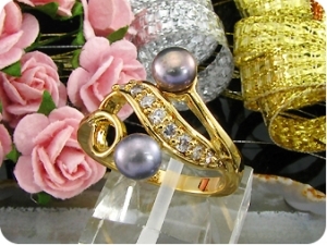 2x6mm Black Cultured Pearl White Topaz Gold Ring