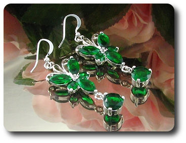10~5mm Green Emerald Earrings