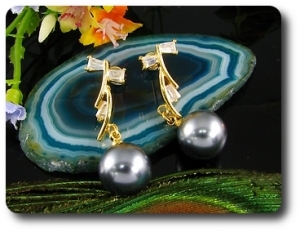 2x12mm Black Fresh Water Pearl Topaz Gold Earrings