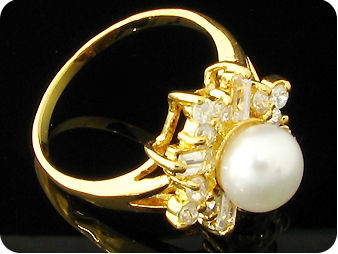 8mm White Cultured Pearl White Topaz Gold Ring