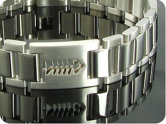 Fish Carving Bracelet