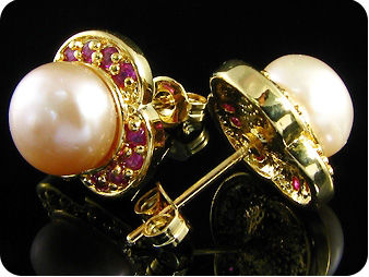 2x9mm Creamy Fresh Water Pearl Red Ruby Gold Earrings