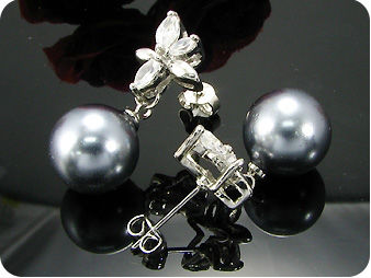 2x12mm Black Fresh Water Pearl Round Cut Earrings