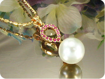 White Pearl 18x3mm Red Ruby Gold Pendant Earrings Set