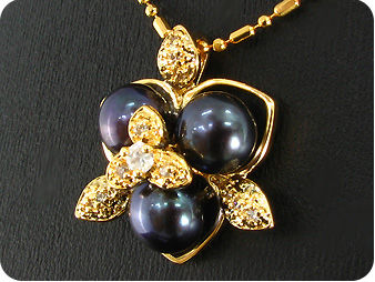 3x8mm Black Fresh Water Pearl Topaz Gold Pendant