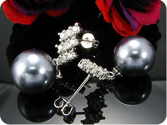 2x12mm Black Fresh Water Pearl 18x2mm Topaz Earrings