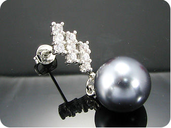 2x12mm Black Fresh Water Pearl 18x2mm Topaz Earrings