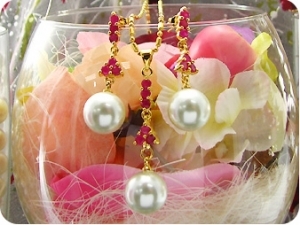 White Pearl 18x3mm Red Ruby Pendant Earrings Set