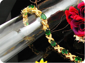 9 x 9mm Green Emeralds Oval Cut Gold Bracelet