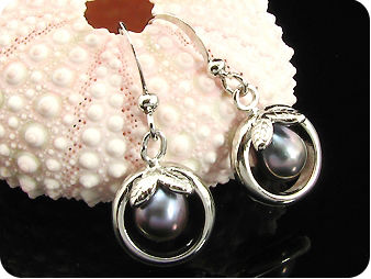 Groovy 2x8mm Black Fresh Water Pearl Oval Cut Earrings