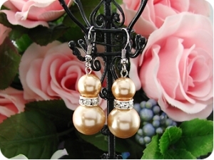 4x10~14mm Creamy Color Pearl Dangle Hoop Style Earrings