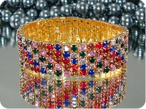 214x3mm Multicolour Topaz Bracelet