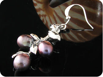 6x8mm Black Pearl Earrings