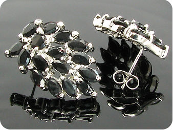 32 x 5mm Black Sapphires Earrings